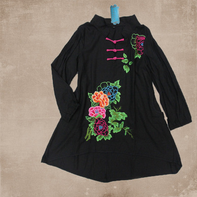 M13-BH-14 連衣裙 杭州英廉服裝設(shè)計(jì)專(zhuān)業(yè)打造，盡顯時(shí)尚與品質(zhì)